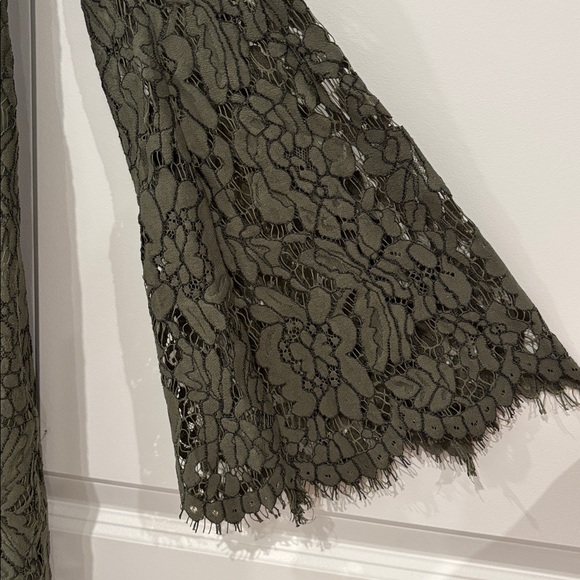 NWT Keepsake the Label Lace Cold Shoulder Dress - Picture 5 of 7